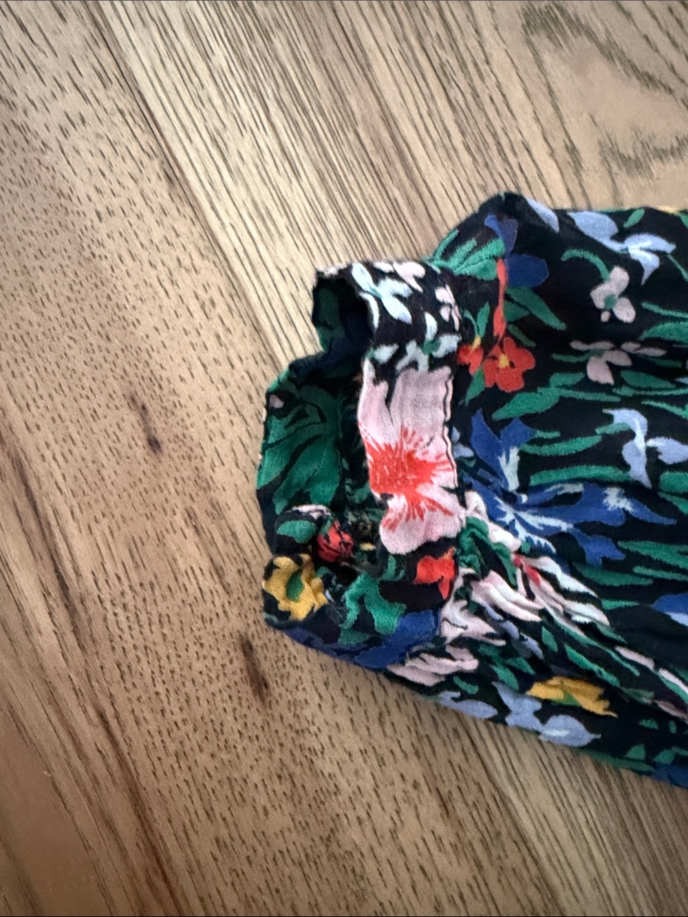 Banjanan Black Multi Floral V-Neck Long Sleeve Blouse - Picture 4 of 6